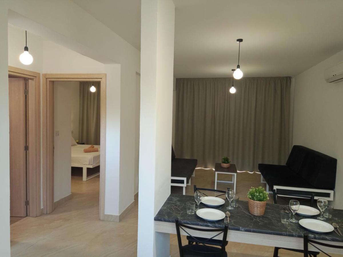Pagona Holiday Apartments Paphos Exteriör bild